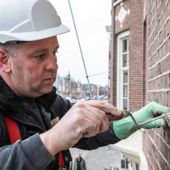 • Steigerwerk en gevelherstelwerkzaamheden Binderij