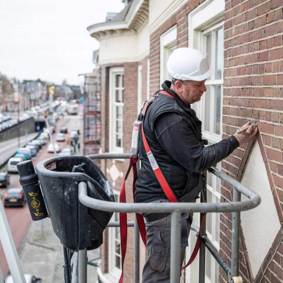 • Steigerwerk en gevelherstelwerkzaamheden Binderij