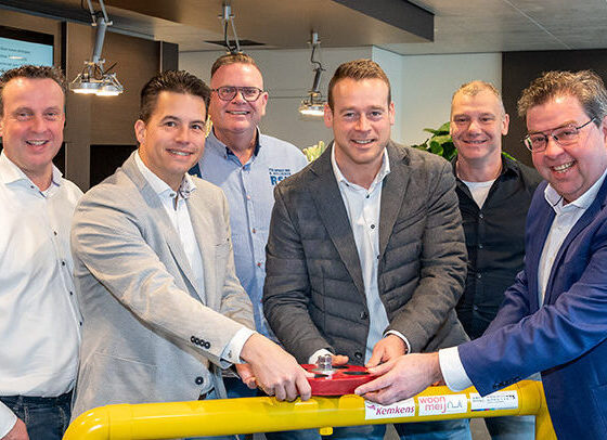 ondertekening project 17 woningen